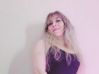 Nicolette69w's profile picture