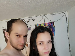 bigtits24-couple's profile picture