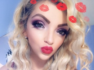 nikkinewhope's profile picture